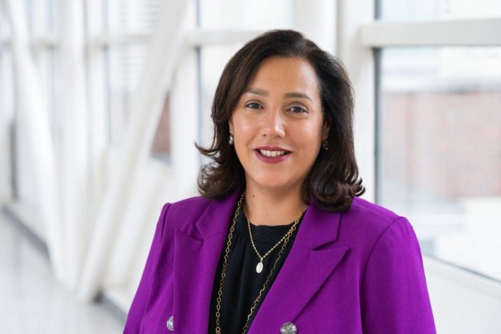 Discovering Elisa Rodriguez at 644 Soundview Ave, Bronx, NY